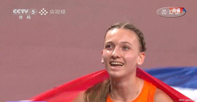 英国乒乓球队险胜法国乒乓球队，波尔绝境逆转