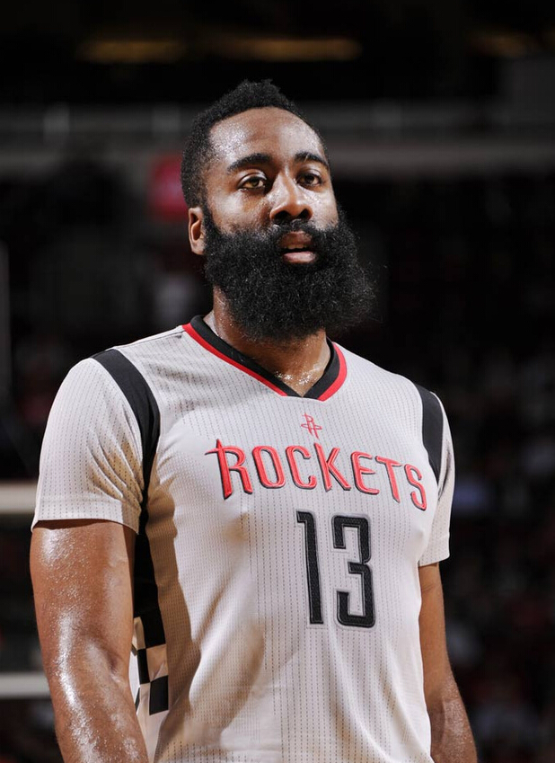 鹈鹕逆转火箭，武切维奇刷新纪录的简单介绍