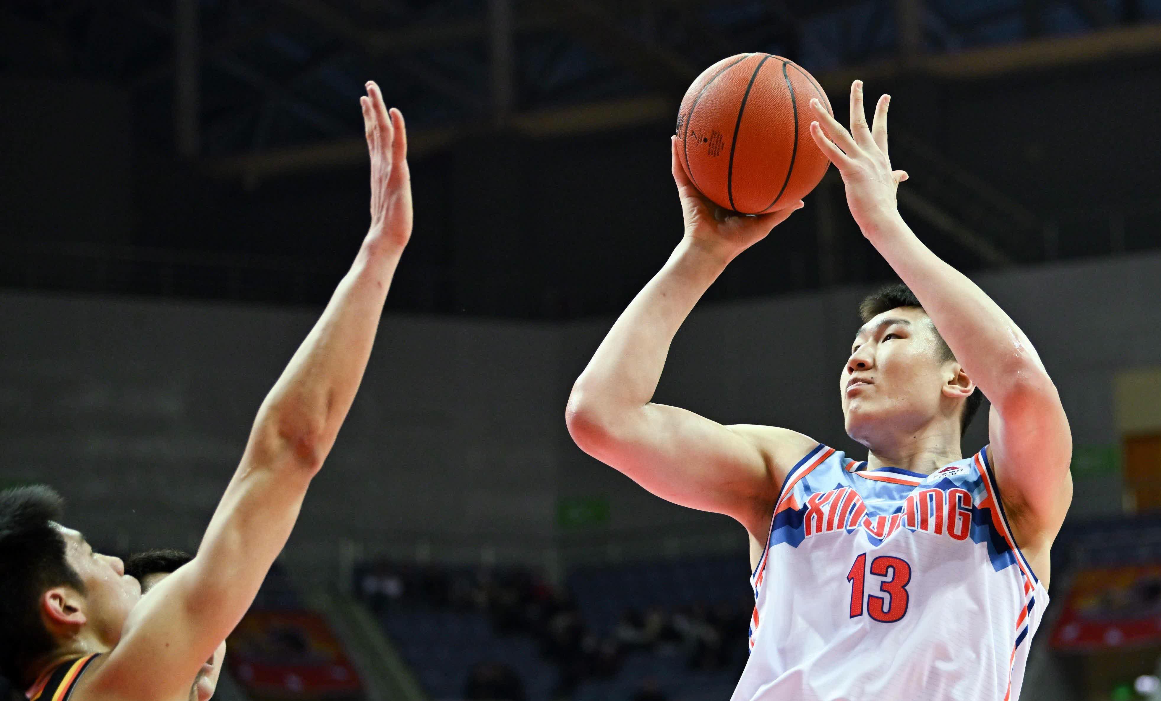 山东男篮遭遇五连败,球队需要调整战术 山东男篮遭遇五连败,球队需要调整战术