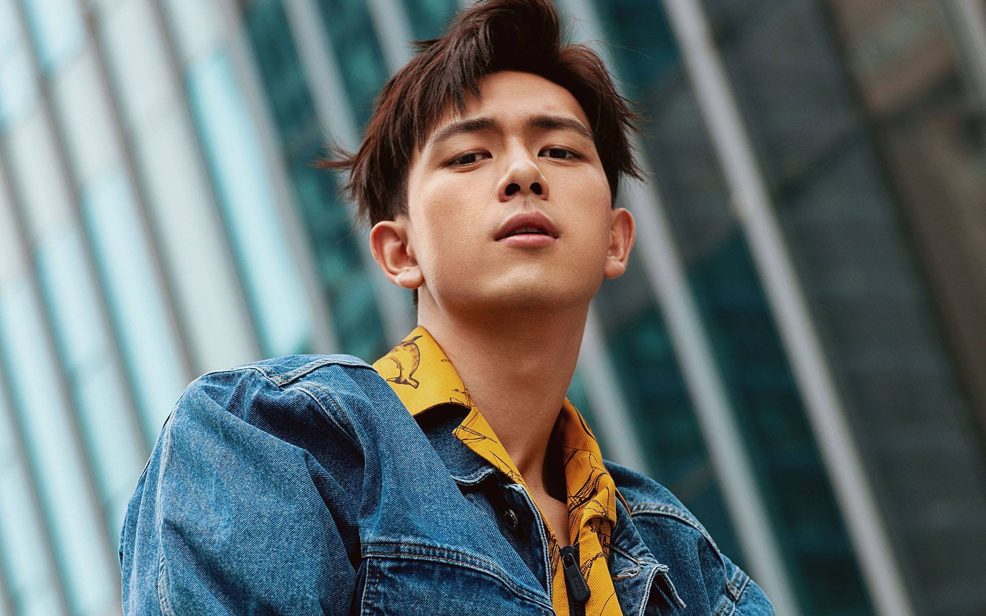 提契诺河漫过七丘，瑞士节奏的精密齿轮，与东瀛之刃的关键出鞘