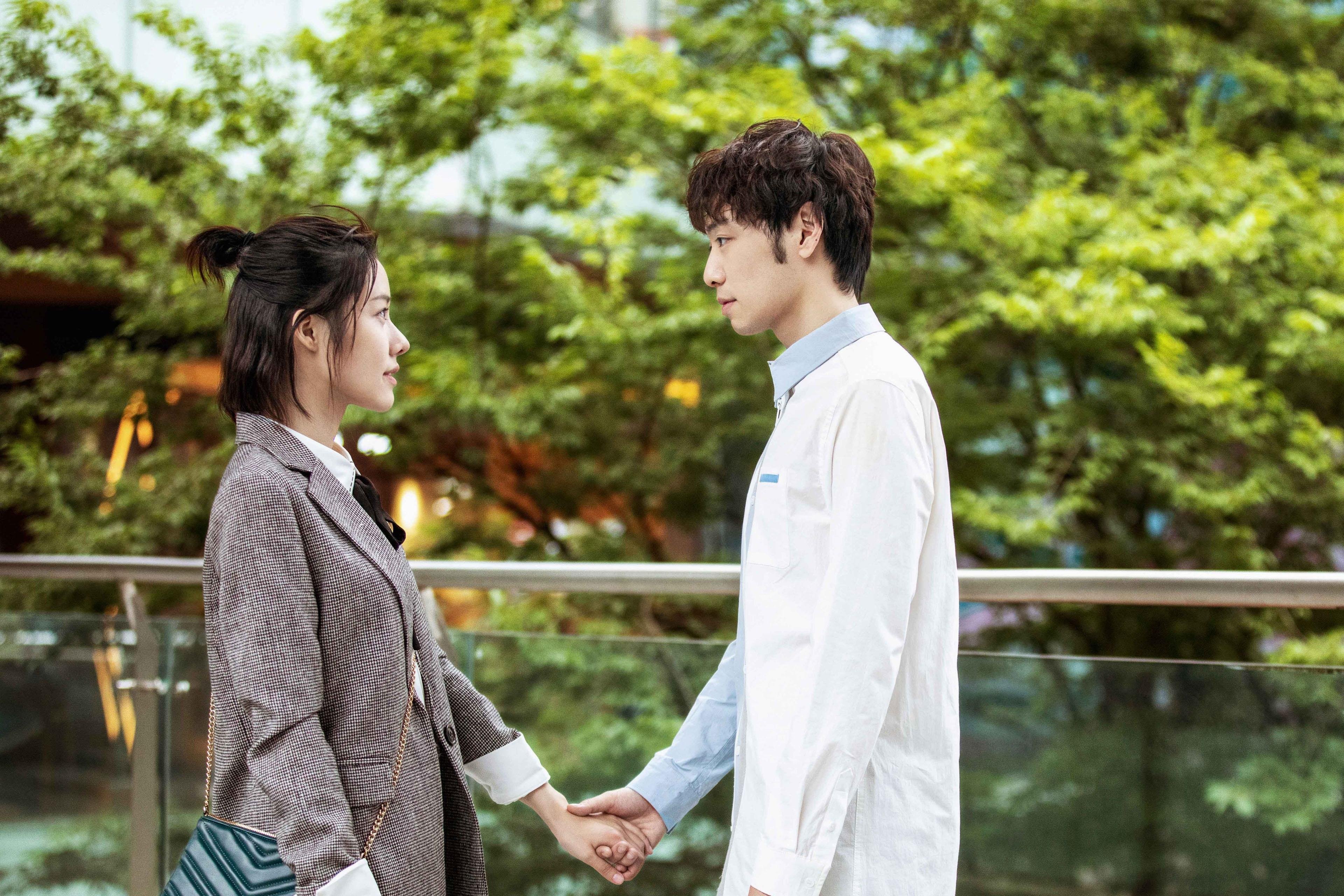 F1狂飙与节奏大师，两个屏幕里的体育美学爆炸