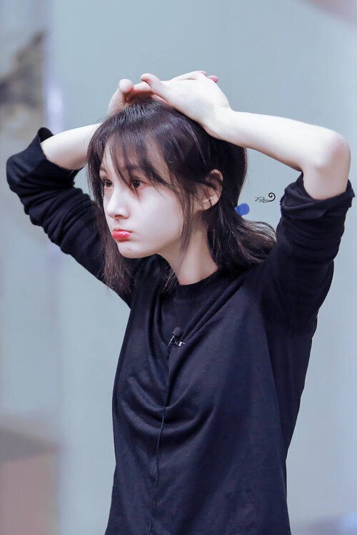 双星耀东西，当德里赫特封神之夜照亮亚洲宿命对决