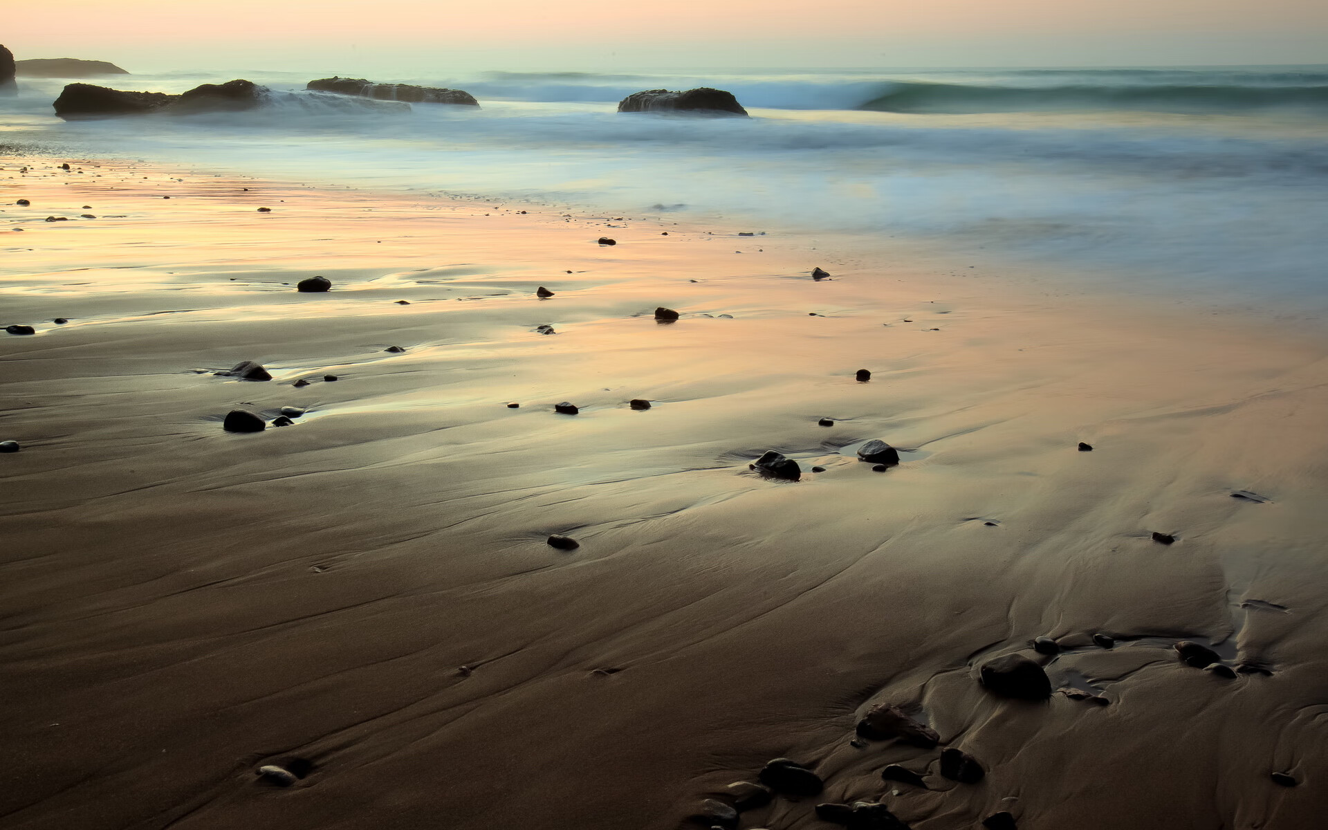 当爱琴海的风吹过岩石堡，希腊末节逆袭夺走摩纳哥的东决门票