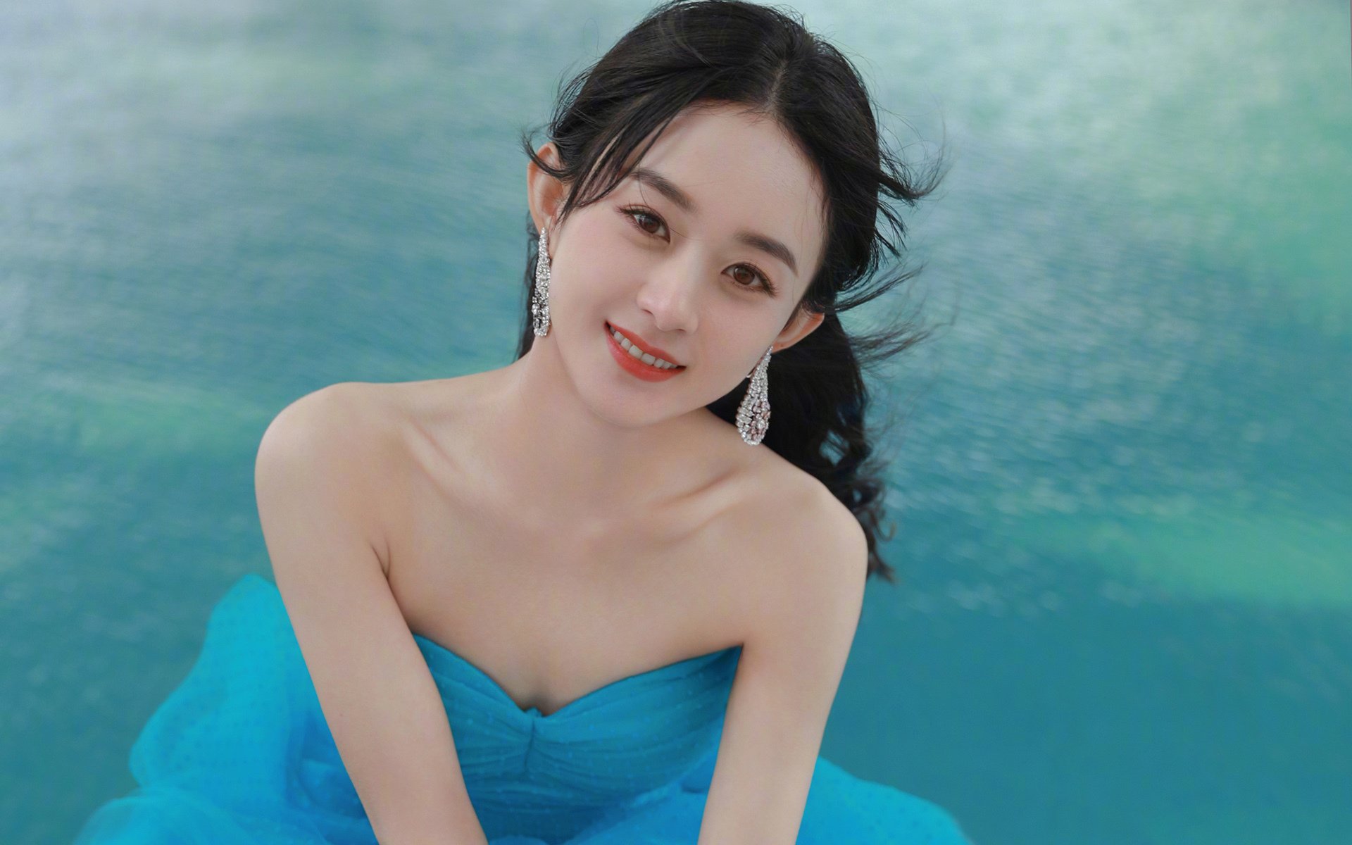 东决焦点战的战术密码，阿森纳轻取比利亚雷亚尔的跨域启示